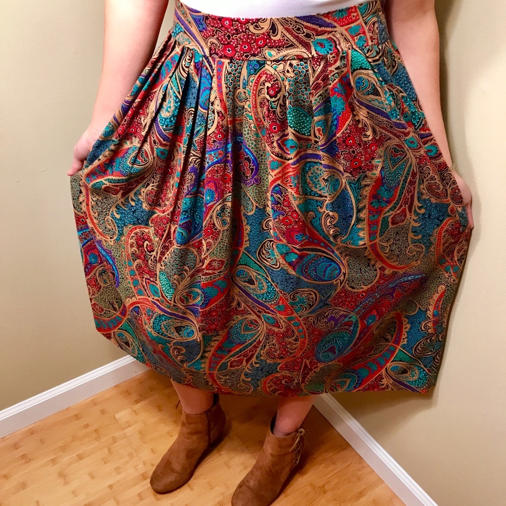 Vintage Floral Midi Skirt